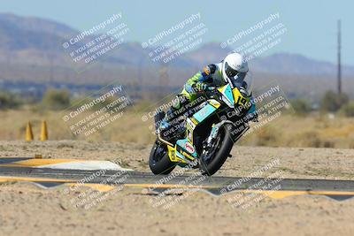 media/Mar-23-2025-CVMA (Sun) [[674f32b282]]/Race 4-Amateur Supersport MW/